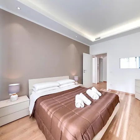 Ariston - Ciclabile In Centro Al Mare Con Balcone Sanremo