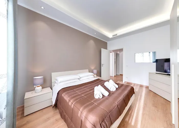 Ariston - Ciclabile In Centro Al Mare Con Balcone Sanremo